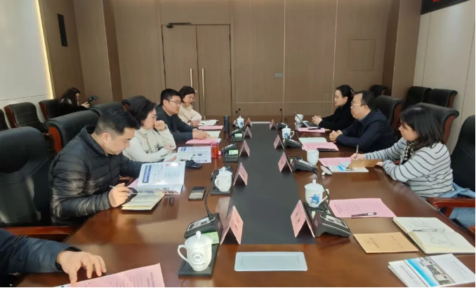 717f3dcd1972e196954a2e1c2dcba05b